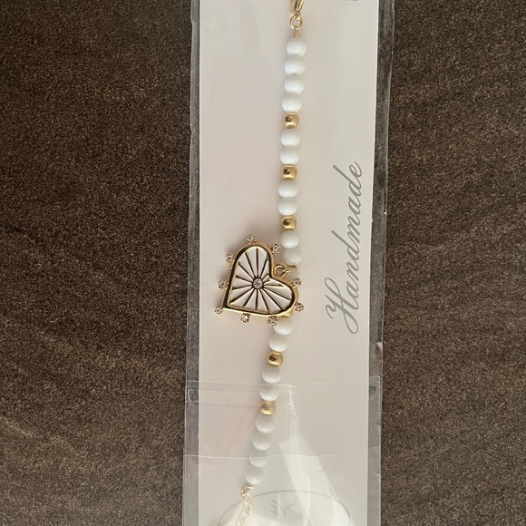 Colibra bracelet made of agates and gold balls with a hand-painted heart - Picture 3 of 3